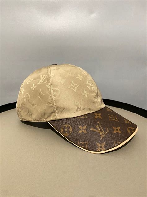 louis vuitton cap ou pas cap|Louis Vuitton fitted hats.